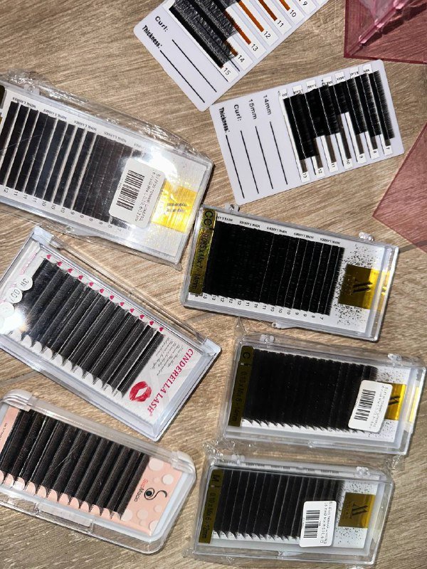 Комплект для наращивания ресниц с инструментами и аксессуарами 3