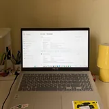ASUS VivoBook 15 1