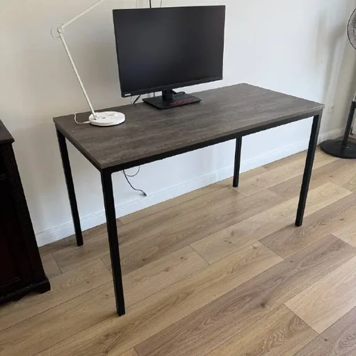 Стол, монитор Lenovo ThinkVision P27u-10