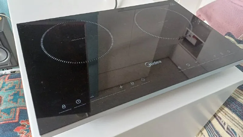 Индукционная плита Midea MC-ID358 1