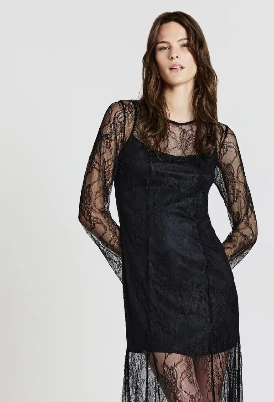 Кружевное платье 1