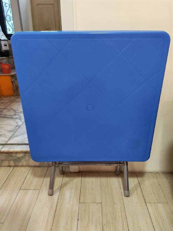 Стол складной 80х80