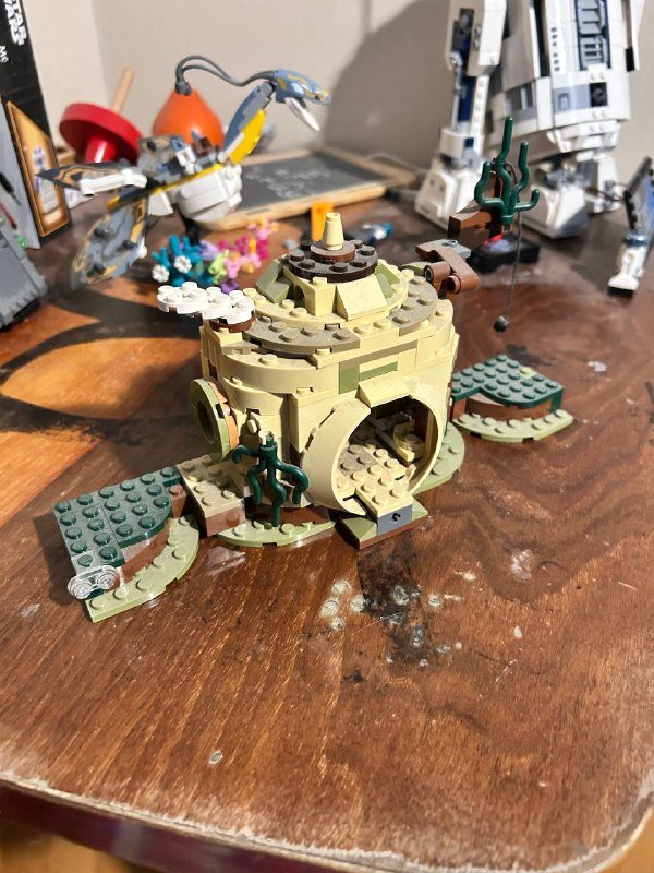 Коллекционный лего с постройками и минифигурками 6