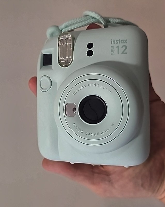 Фотоаппарат Instax mini 12