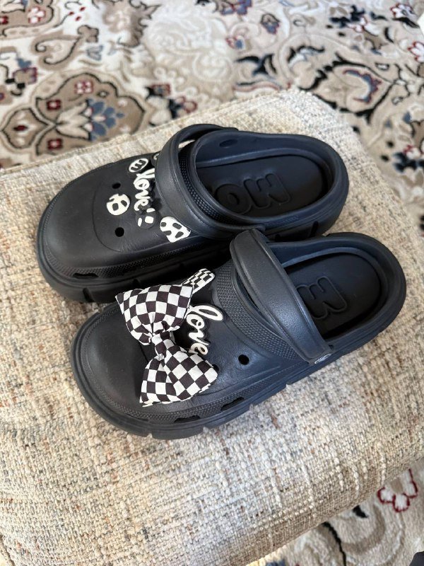 Женские черные сандалии кроксы размер 39 3