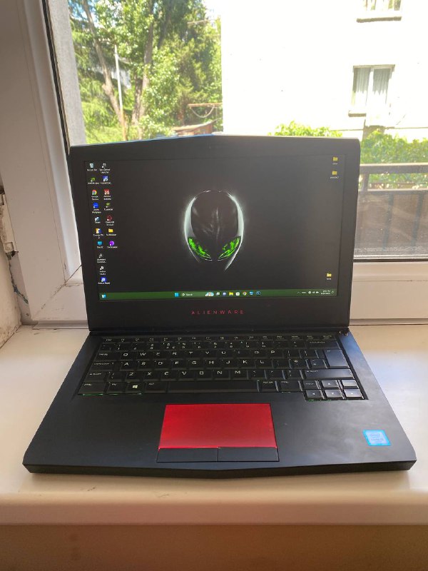 Игровой ноутбук Alienware 13 R3 2