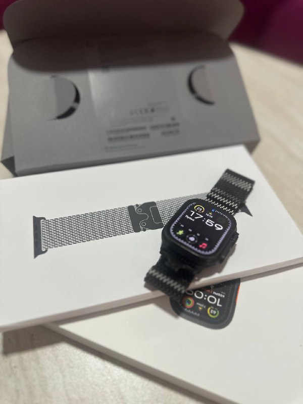 Apple Watch Ultra 2 GPS+Cellular Black Titanium 9