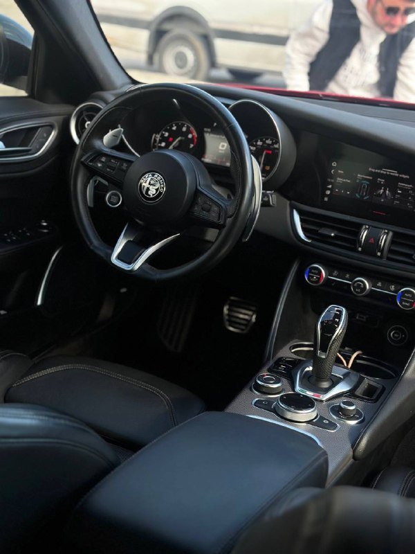 Alfa Romeo Giulia TI Sport 2021 9