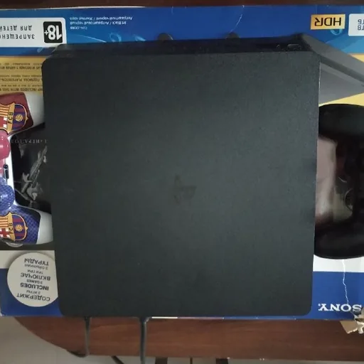 PlayStation 4 Slim 1TB