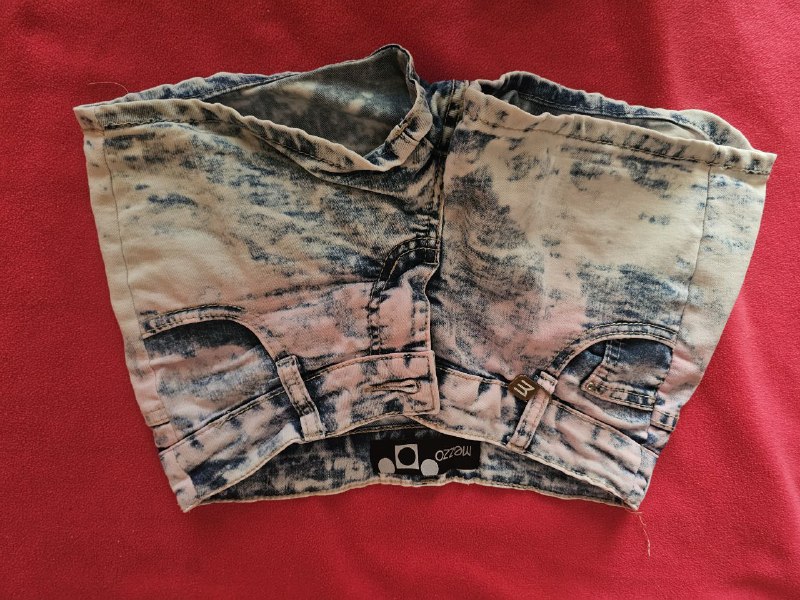 Футболки и шорты размер S 2