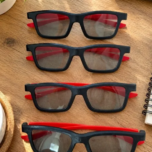 3D очки, 4 штуки