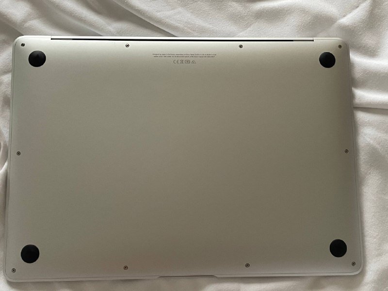 Macbook Air M1 8/256 4