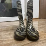 Резиновые сапоги 41–42 размера 3