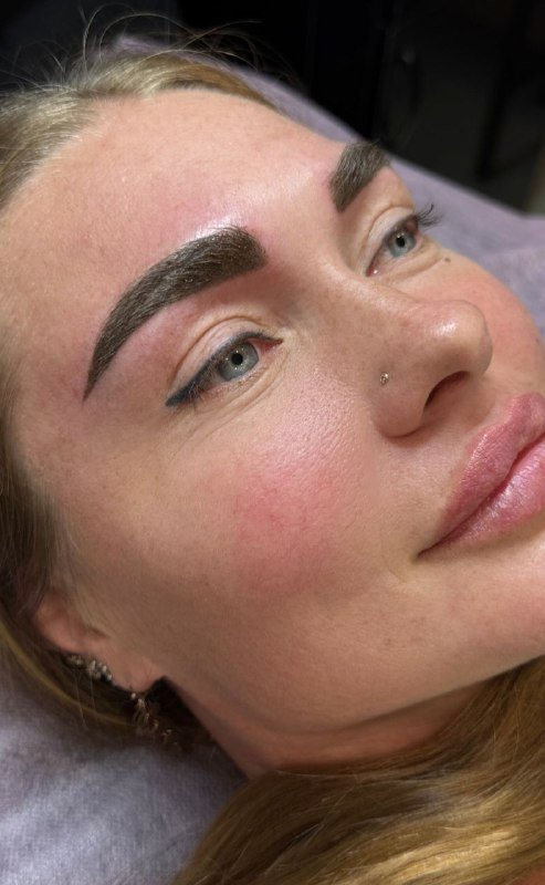 Перманентный макияж губ и бровей