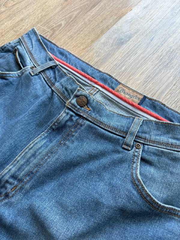 Джинсы Dickies, Levi’s, Champion, Nike, Wrangler, другие брендовые вещи 6