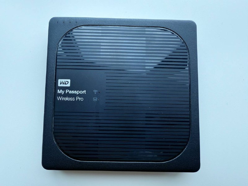 Sony Playstation PS5 Slim Disc, Nacon Revolution 5 Pro, Western Digital MyPassport Wireless Pro 4TB, PS5/PS4 игры 3