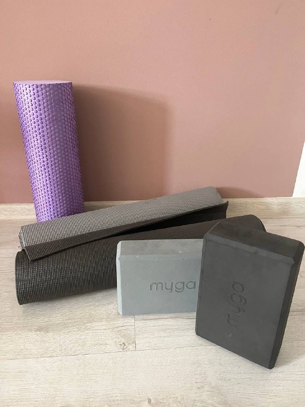 Набор для спорта, пилатеса, йоги: коврики, блоки, роллер