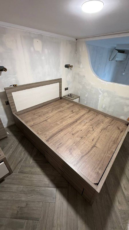 Кровать с изголовьем и матрасом в подарок 3