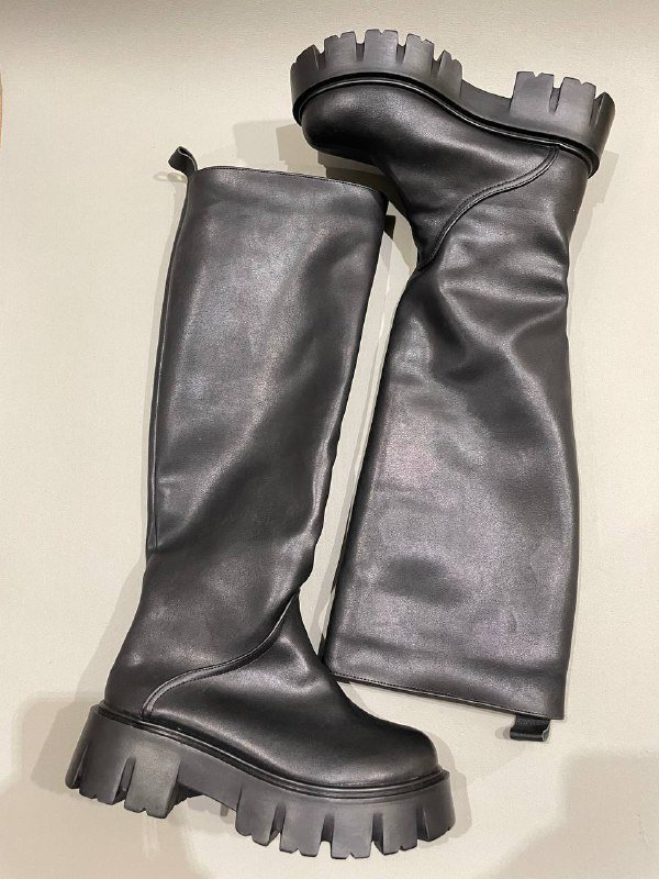 Женская обувь размер 37/38, чёрные сапоги и туфли 9