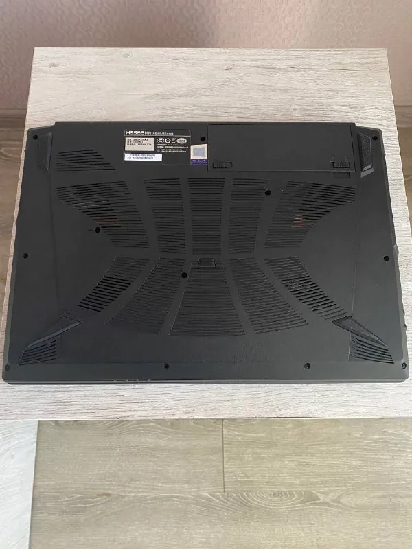 Hasee Z7 laptop 3