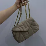 Сережки, сумка Mango, укороченное пальто 3
