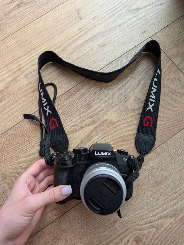 Видеокамера Panasonic Lumix 80G, микрофон, сумка