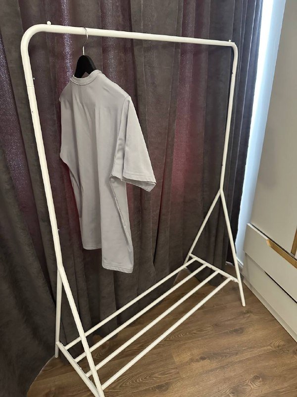 Гладильная доска, кухонные весы, пылесос для ногтей, блендер, вешалка, маленький телевизор 5