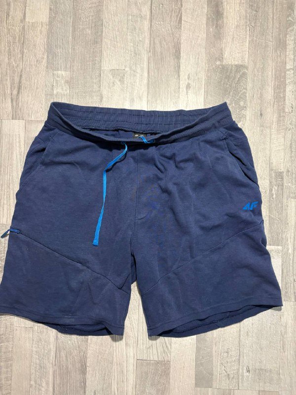 Мужская одежда разные размеры свитеры, футболки, шорты 10