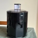 Пароочиститель Kärcher, соковыжималка Braun, капсульная кофеварка 2