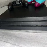 PS4 Pro 1TB, 2 контроллера 1