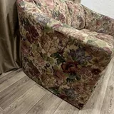 Vintage English-style sofa bed 2