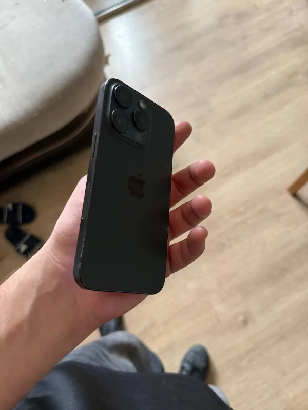 iPhone 15 Pro 1