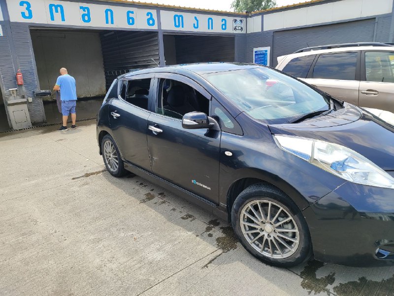 Nissan Leaf 2014 года 3