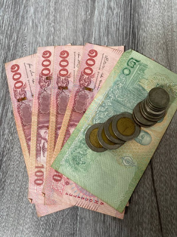 Ламповый гитарный усилитель Harley Benton Mighty-5TH, Поляризованные очки Ray-Ban Colonel, Серьги ручной работы 4