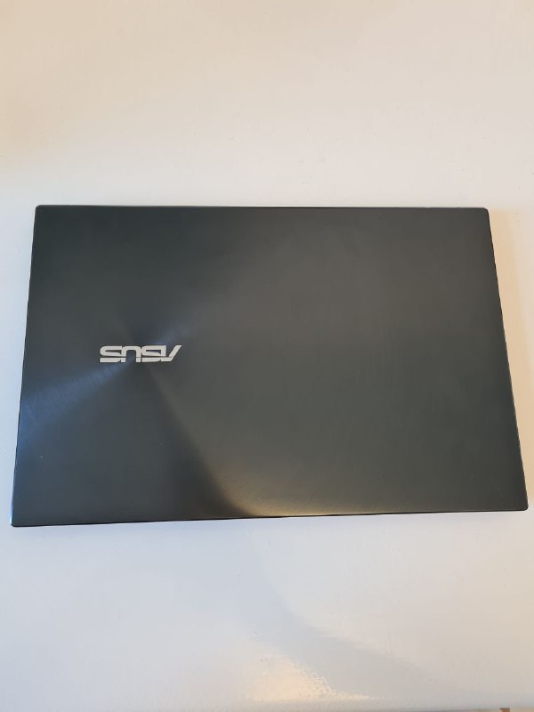 Ноутбук Asus ZenBook Intel Core i5 8ГБ SSD 238ГБ 2