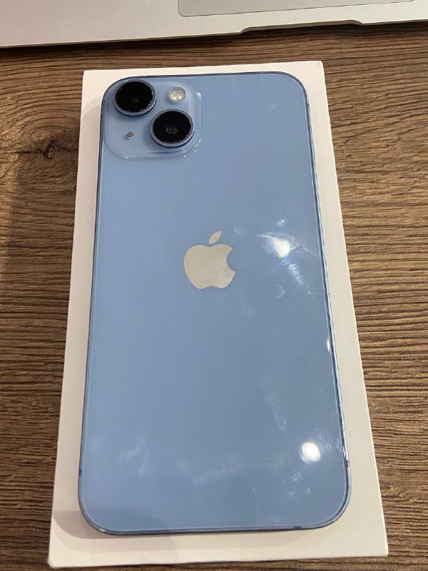 Iphone 14 обычный синий 128GB, 3 чехла 2