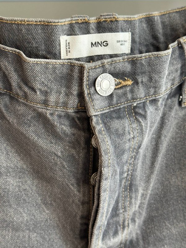 ботинки Zara, сумка &other Stories, куртка Massimo Dutti, джинсы Mango 9