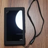 Sony Walkman NW-A55, microSD 64 GB, чехол, кабель 2