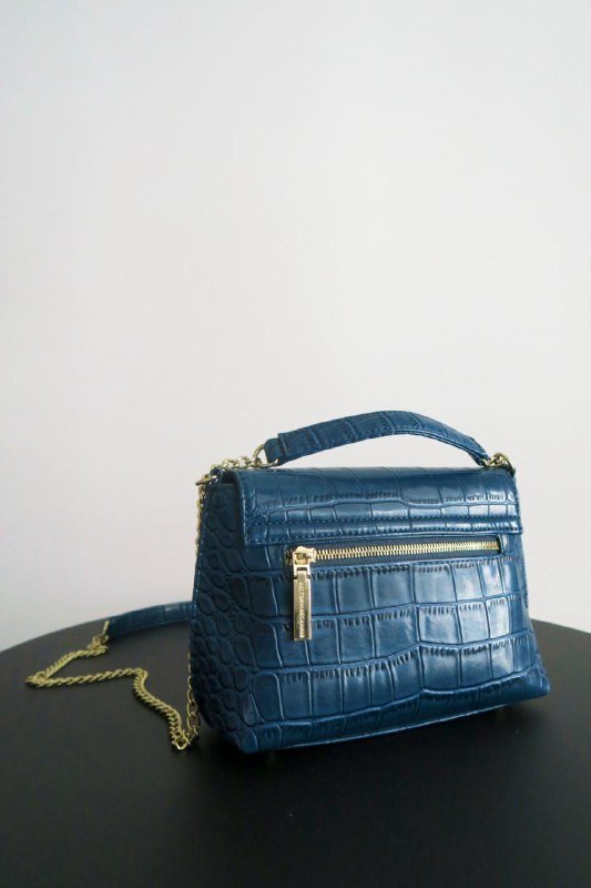 Темно-бирюзовая кожаная сумка кроссбоди с тиснением под крокодила 7
