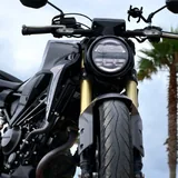Honda CB300R 2024 5
