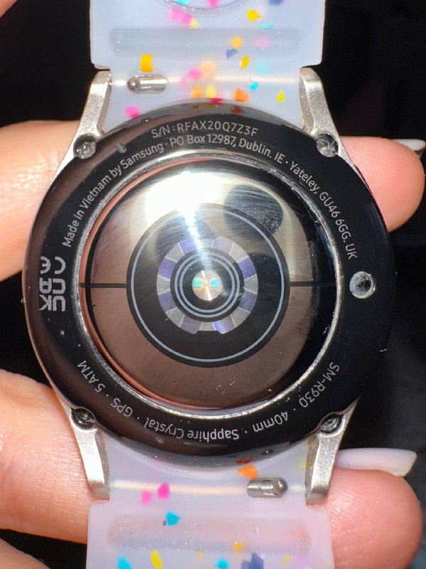 Samsung Watch 6 40mm with two extra straps 2
