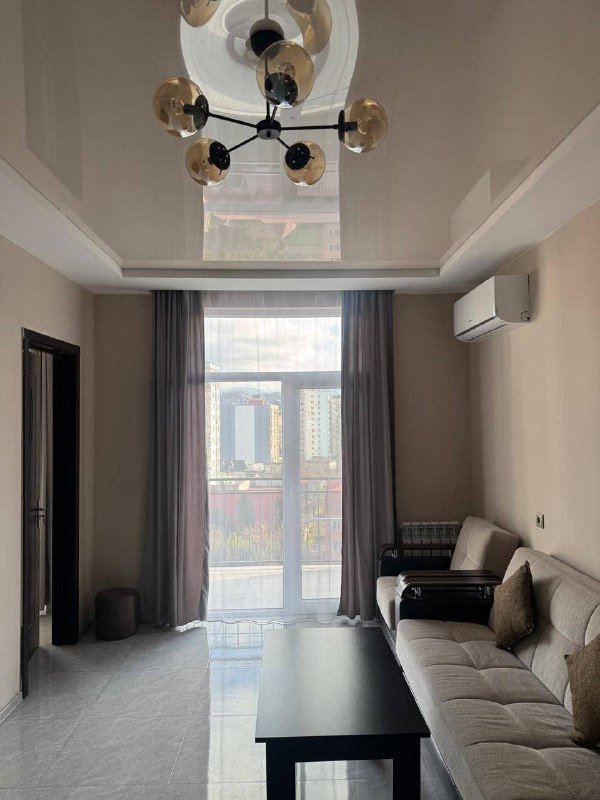 3х комнатная квартира с 2 спальнями в Батуми аренда