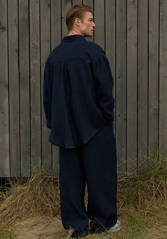 Мужская льняная рубашка Voishe темно-синяя 2