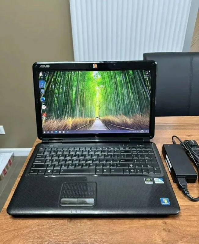 Ноутбук ASUS K50I 1