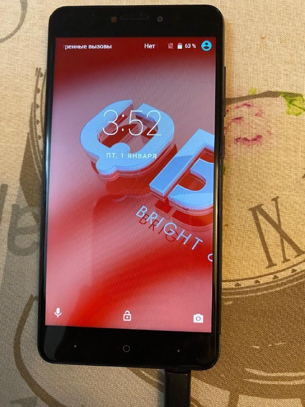 Плеер Samsung, Планшет Lenovo TAB 7, Смартфон BQ Strike Selfie 6