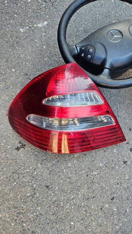 Автозапчасти W211 сидения, руль, фары 8