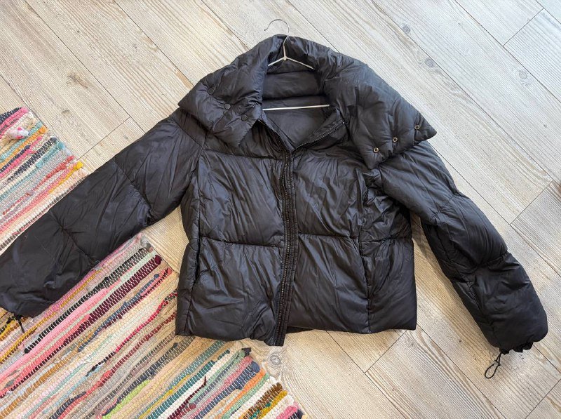 Куртка Zara xs размер 2