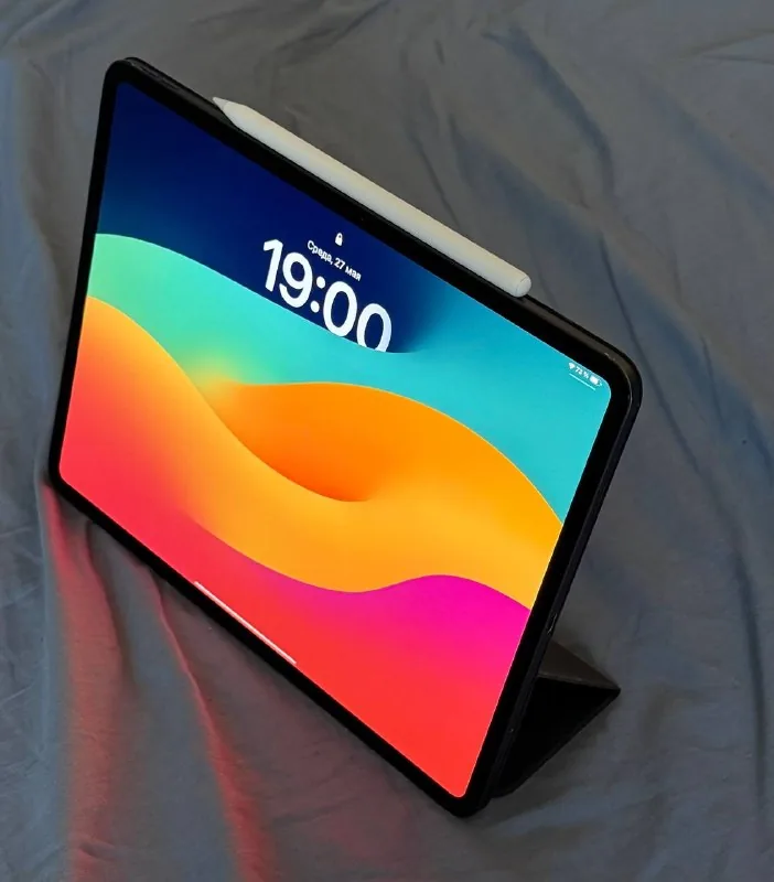 iPad Pro 13 M4 512GB Wi‑Fi, Apple Pencil, чехол 1