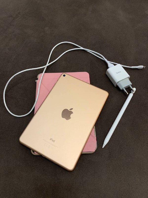 iPad Mini 5, 64gb wifi, Rose gold, чехол, стилус, зарядка 2