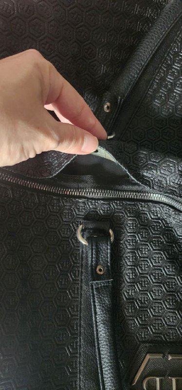 Большая спортивная кожанная сумка Philip Plain 3